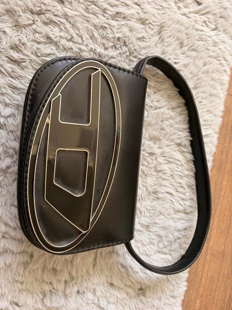 Diesel handtas - Zo goed als nieuw, Sieraden, Tassen en Uiterlijk, Tassen | Damestassen, Ophalen of Verzenden, Nieuw, Zwart, Handtas