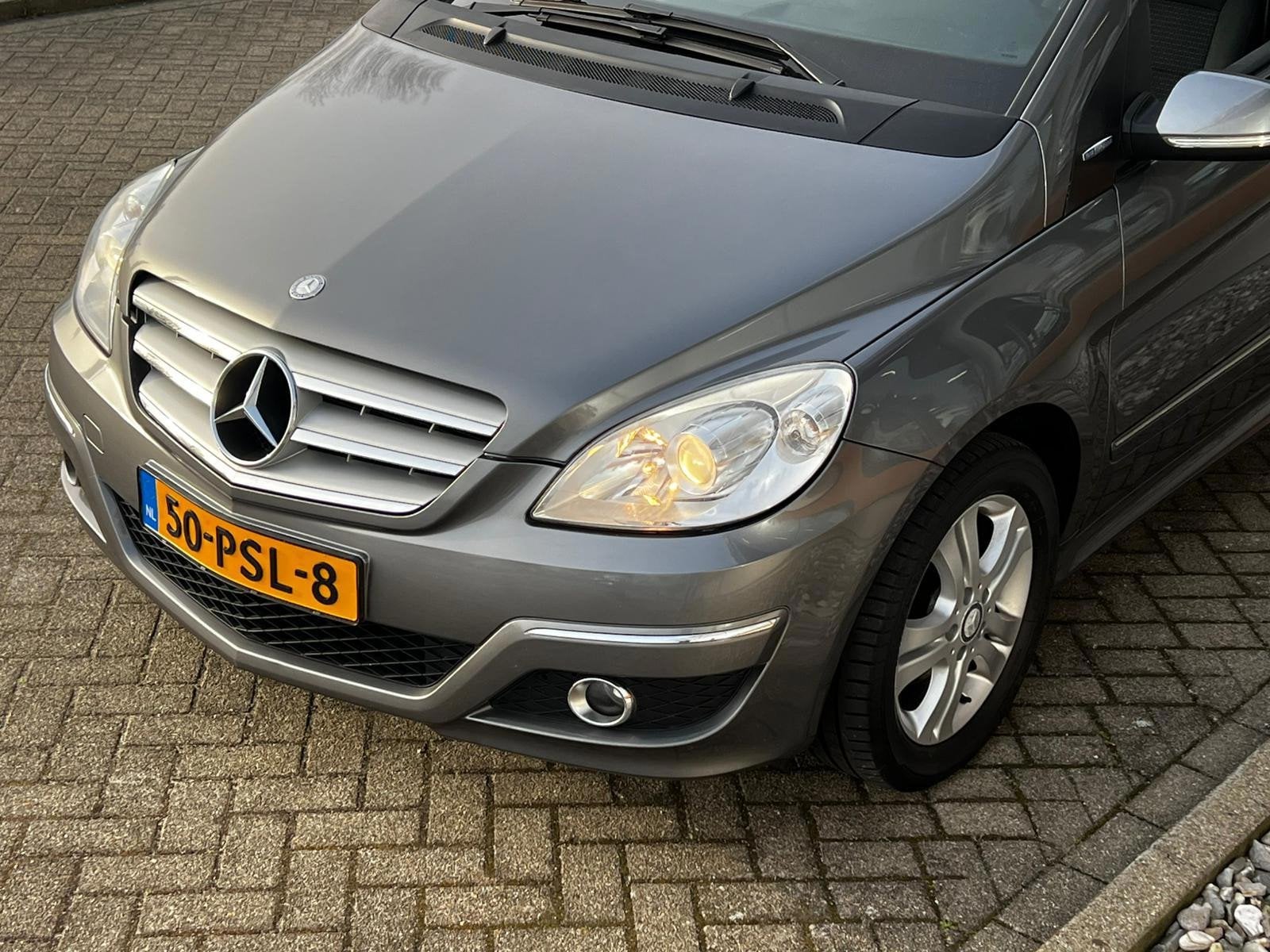Mercedes-Benz B-klasse B160 NIEUWE APK | TECHNISCH GOED, Auto's, Voorwielaandrijving, Euro 5, Start-stop-systeem, Origineel Nederlands