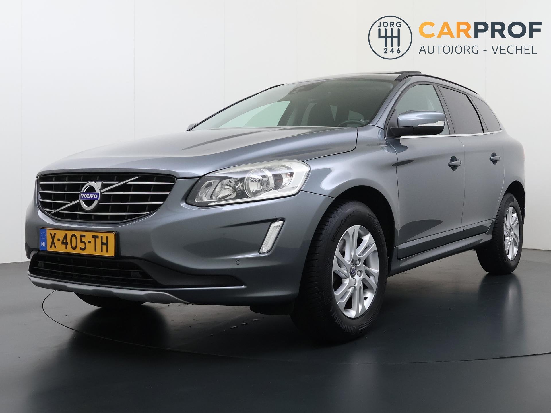 Volvo XC60 2.0 D3 FWD Summum Panoramadak | Trekhaak | Elek a, Voorwielaandrijving, 4 cilinders, Automatische klimaatregeling, Leder
