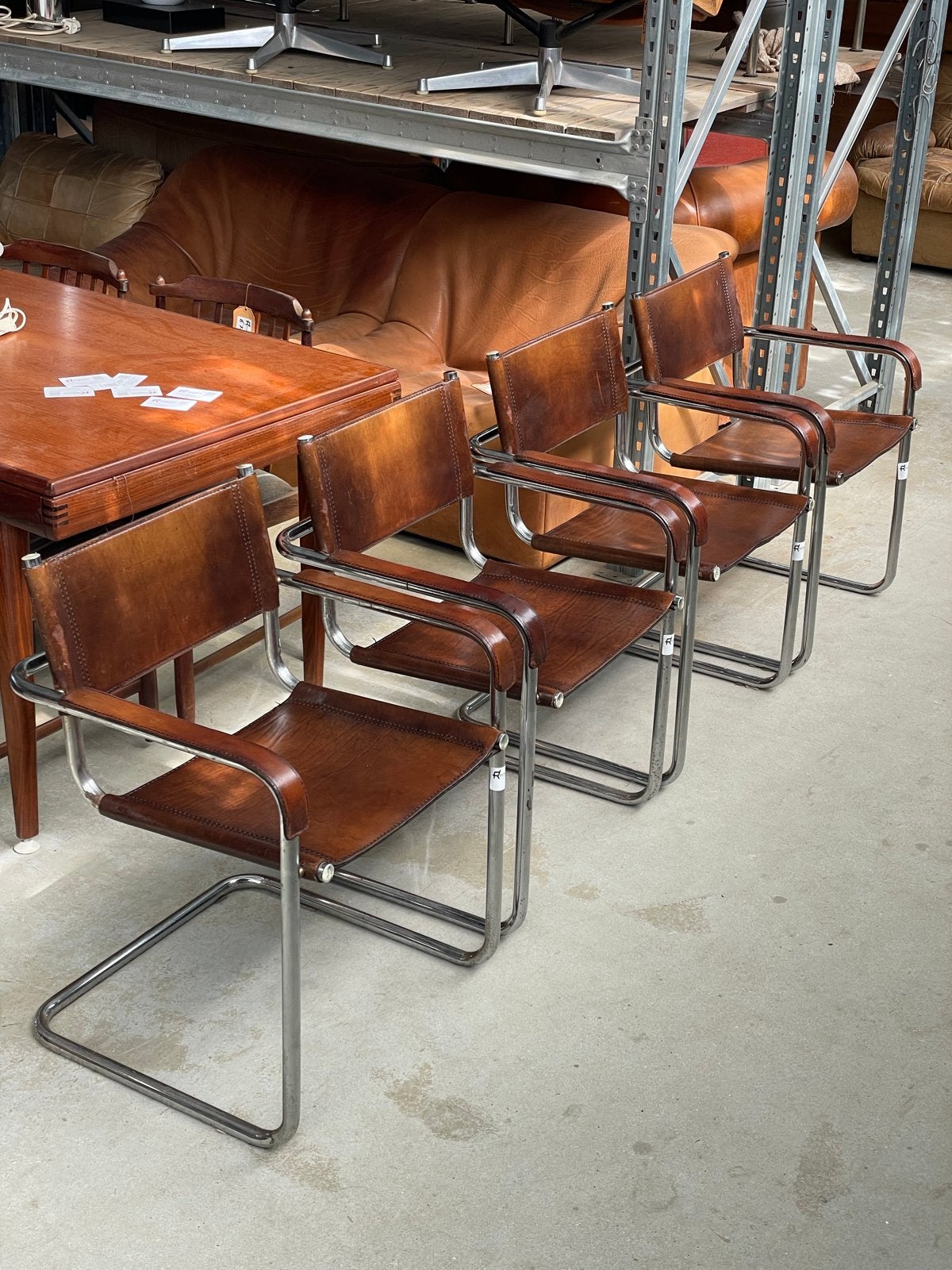 Set van 4 buizenframe mart stam stoelen bruin Leer patina, Huis en Inrichting, Ophalen, Redesign, Gebruikt, Bruin