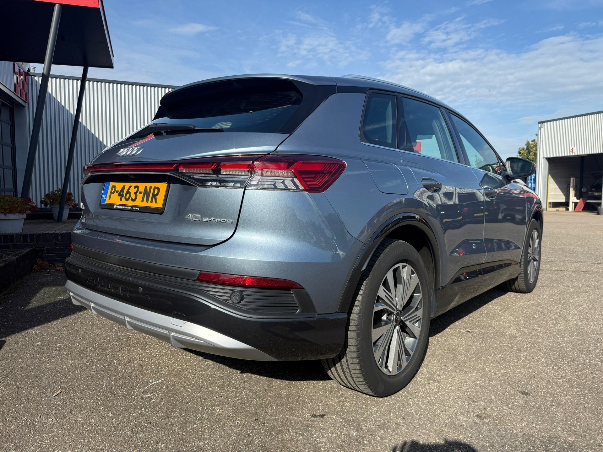 Audi Q4 e-tron 40 Advanced edition 77 kWh |rijklaar prijs|94, Auto's, Automaat, 12 maanden, Blauw, Origineel Nederlands