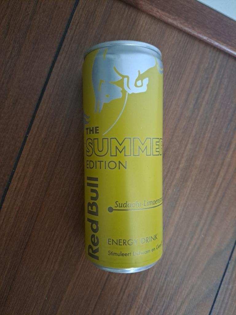 Nieuwste blikje redbull van 2026, Ophalen