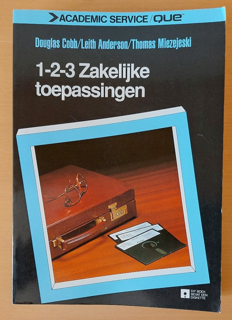 1-2-3 Zakelijke toepassingen - Academic service/Que, Ophalen of Verzenden, Alpha, Gelezen