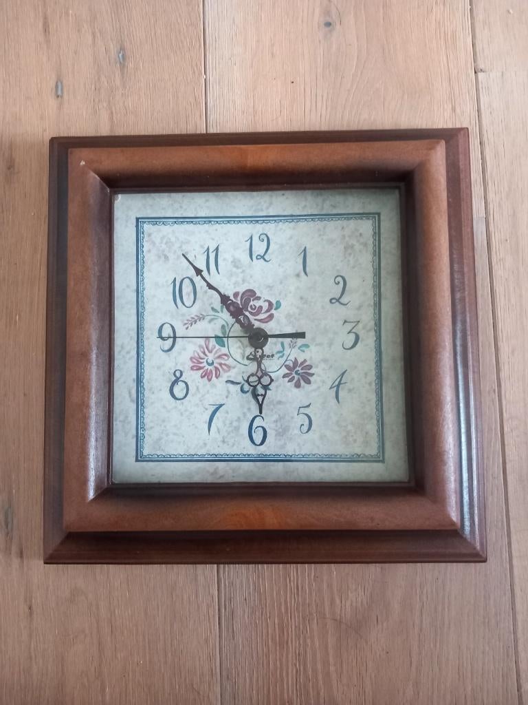 mooie vintage wandklok, brocante klok keuken, Ophalen of Verzenden