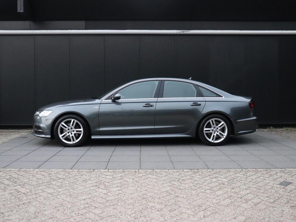 Audi A6 Limousine 1.8 TFSI ultra Advance Sport | TREKHAAK |, Auto's, Gebruikt, Leder en Stof, Bedrijf, Automatische klimaatregeling