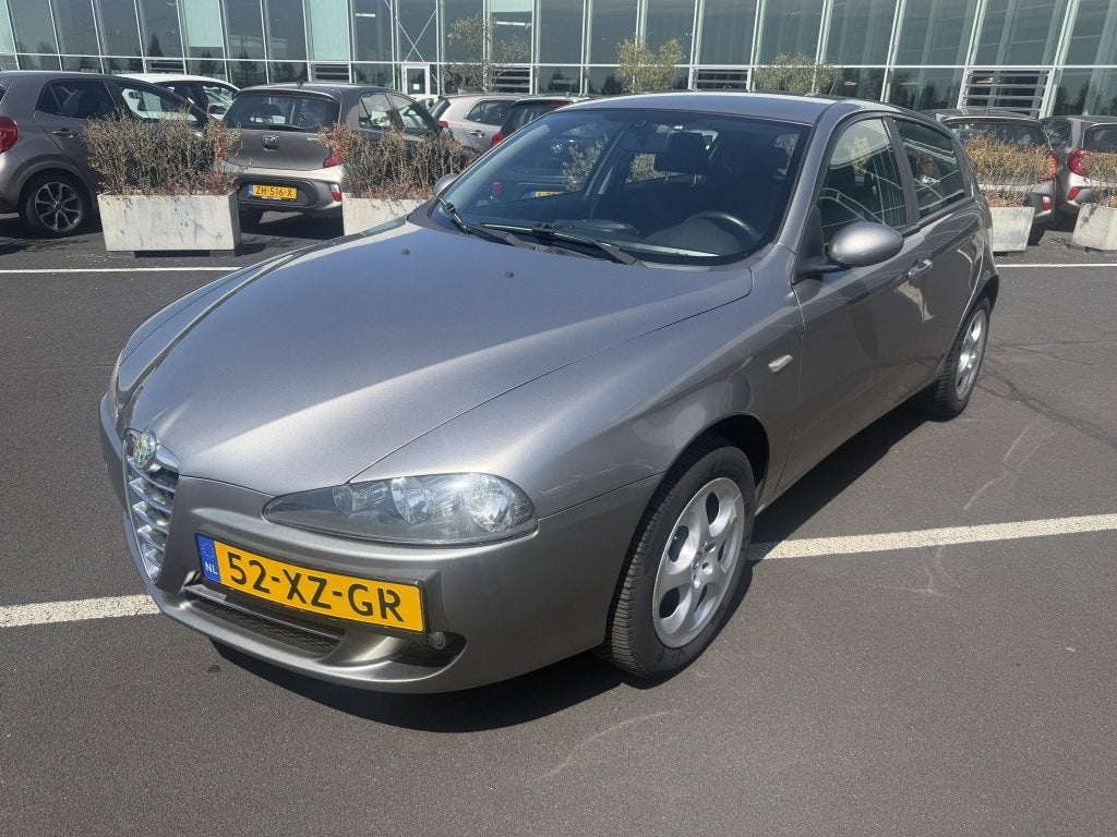 Alfa Romeo 147 2.0 TS Collezione (bj 2007, semi-automaat), Auto's, Automaat, Stof, Gebruikt, 150 pk