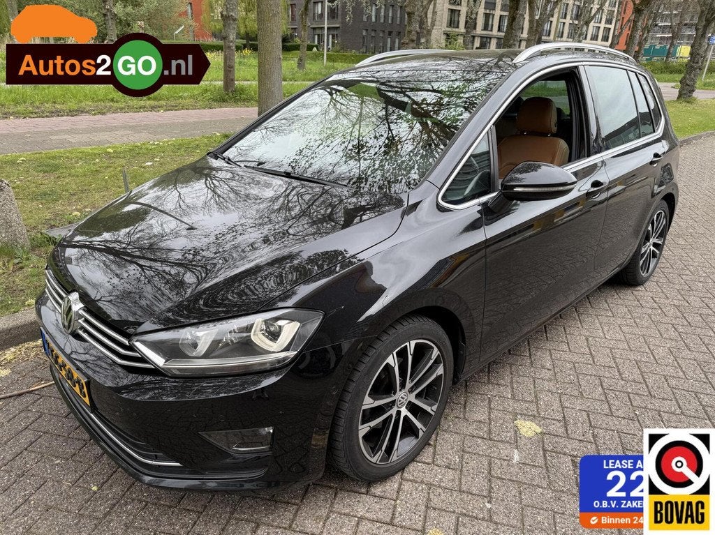 Volkswagen Golf Sportsvan 1.2 TSI Highline I Automaat I Lede, Auto's, Volkswagen, Gebruikt, Euro 6, 4 cilinders, Zwart