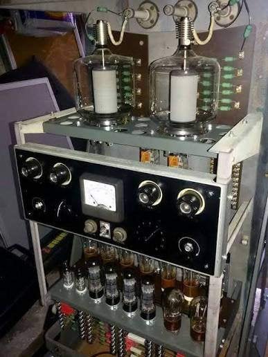 GEZOCHT oude PHILIPS CINEMA versterkers, Audio, Tv en Foto, Buizenversterkers, Ophalen, Versterker