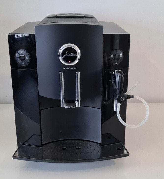 Jura C9 Koffiemachine!, Ophalen, Afneembaar waterreservoir, 10 kopjes of meer, Gemalen koffie