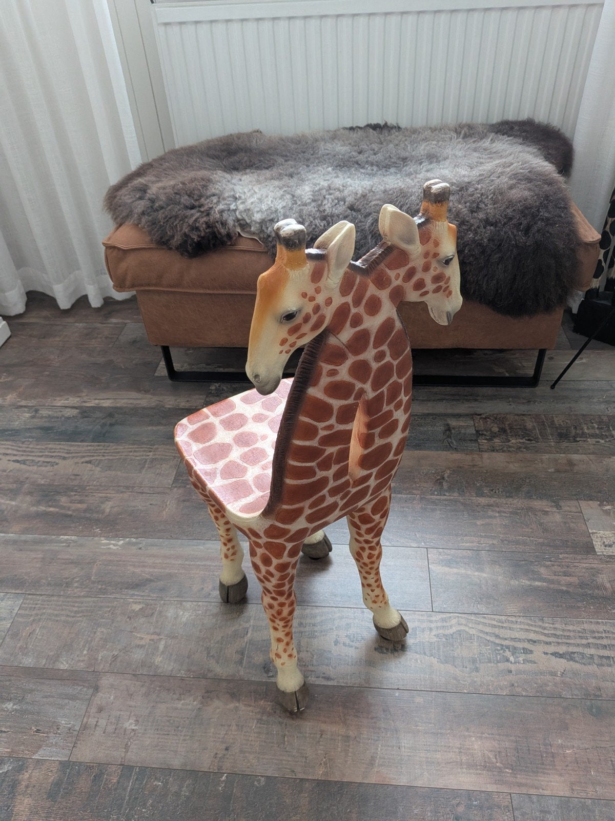Unieke Giraffe Stoel - Decoratief en Functioneel, Ophalen, Zo goed als nieuw, Tafel(s) en Stoel(en)