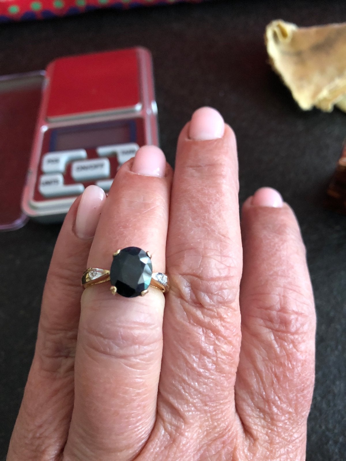 Gouden Ring met Blauwe Saffier en briljantjes, Sieraden, Tassen en Uiterlijk, Ringen, Blauw, Ophalen of Verzenden, Zo goed als nieuw