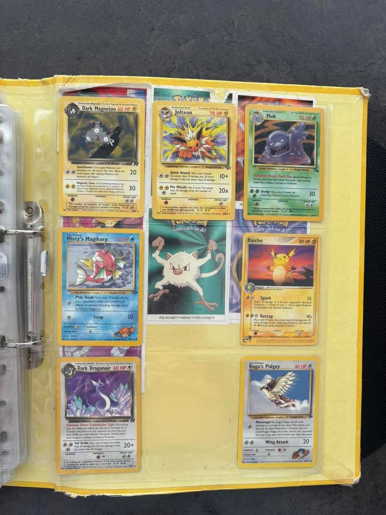 Verschillende pokemon kaarten, Ophalen of Verzenden, Meerdere kaarten