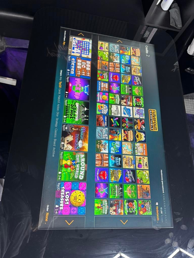 Fun4Four interactieve tafel + houten beschermplaat, Ophalen of Verzenden, Zo goed als nieuw