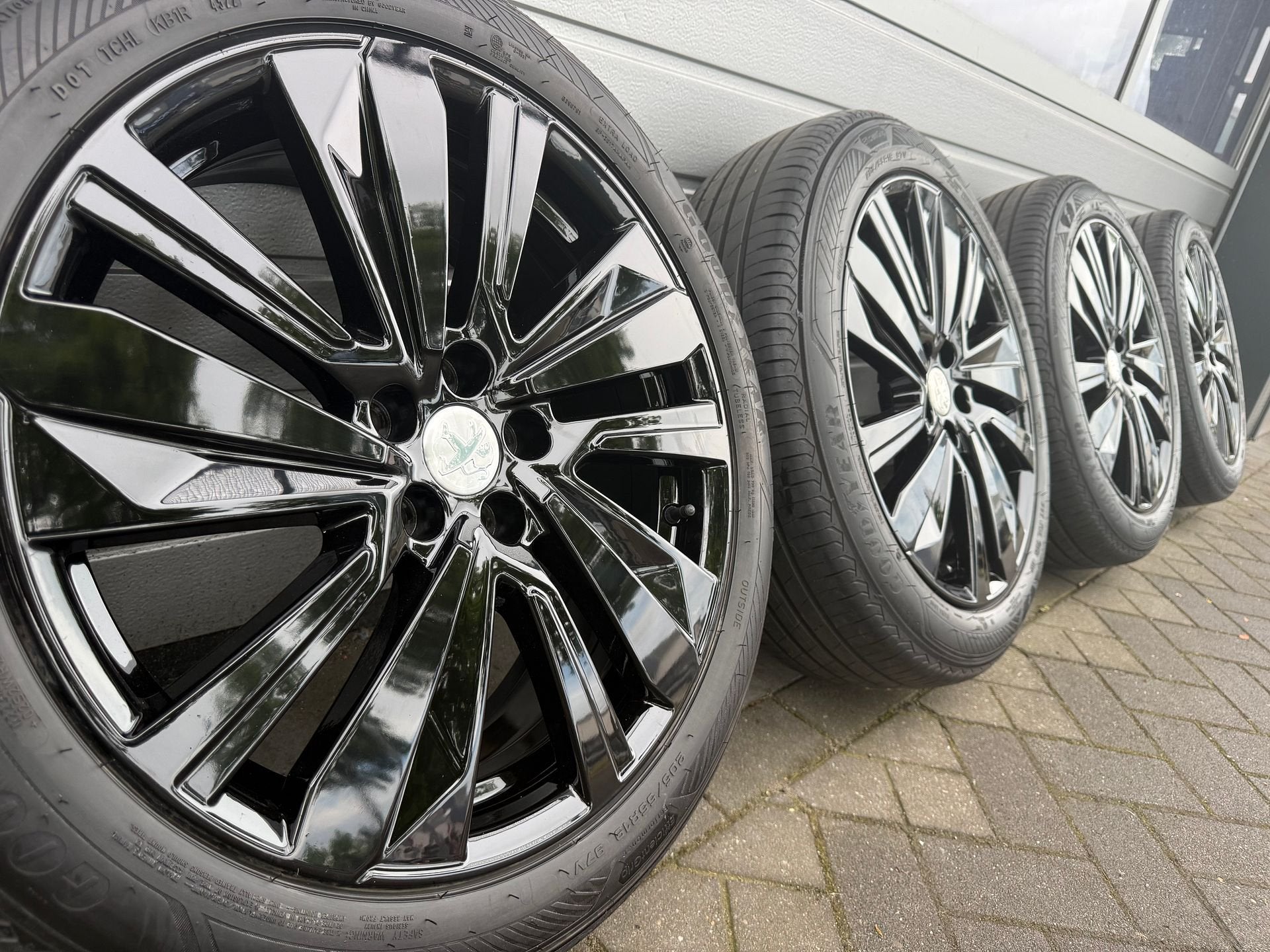 19 inch Peugeot 3008 5008 4008 velgen Goodyear zomerbanden, Auto-onderdelen, Banden en Velgen, 19 inch, Gebruikt, -, -