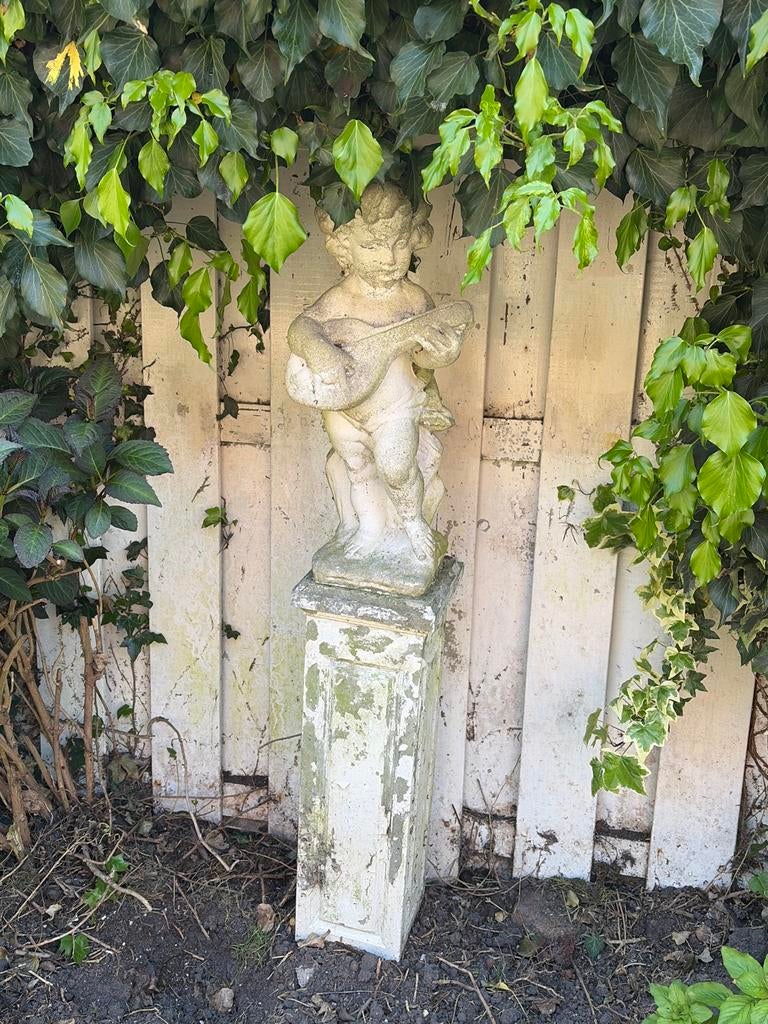 Klassiek stenen Cupido beeld met luit, verweerd, Ophalen, 50 - 100 cm, Beeld, Man