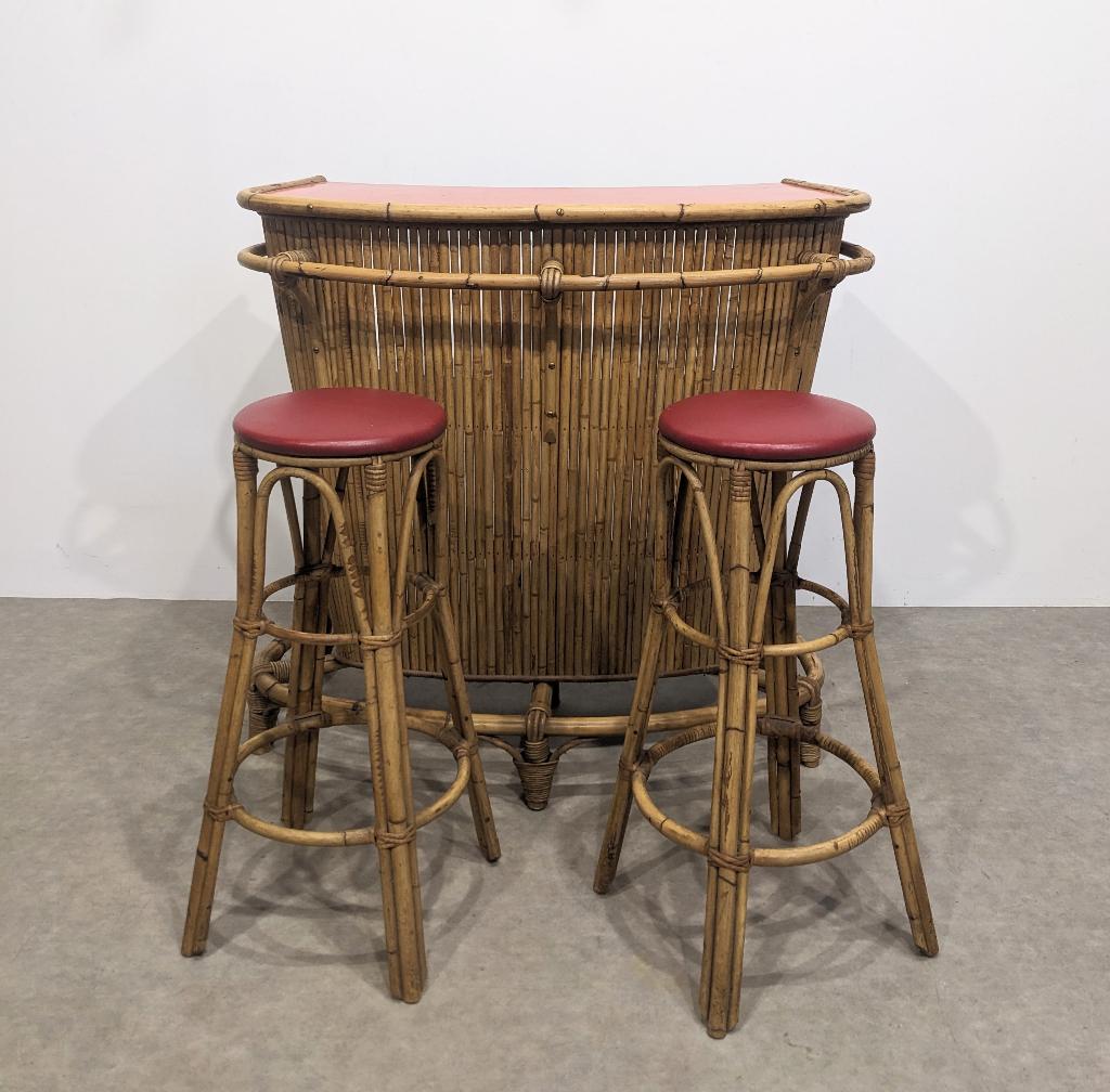 Vintage bar van bamboe en twee krukken., Huis en Inrichting, Barren, Ophalen of Verzenden, Zo goed als nieuw