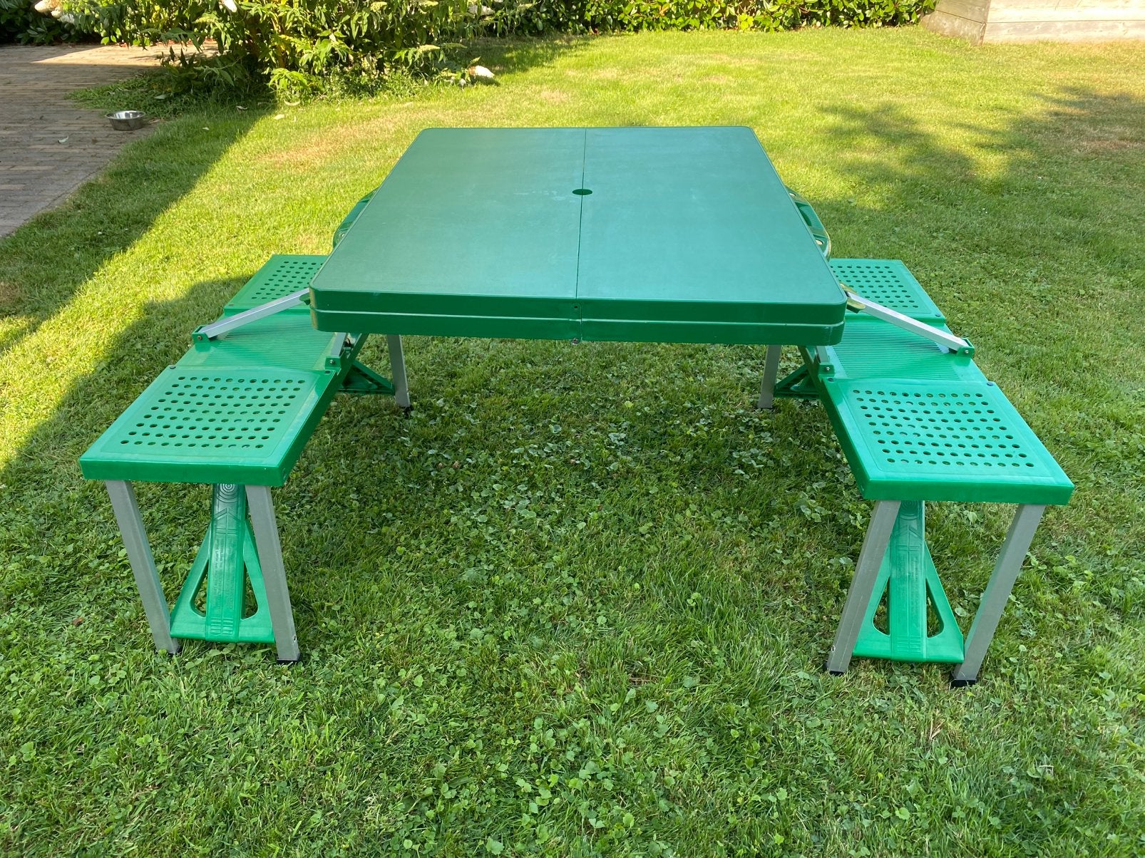 opvouwbare kunststof picknicktafel, Ophalen, Overige materialen, Zo goed als nieuw, Inklapbaar