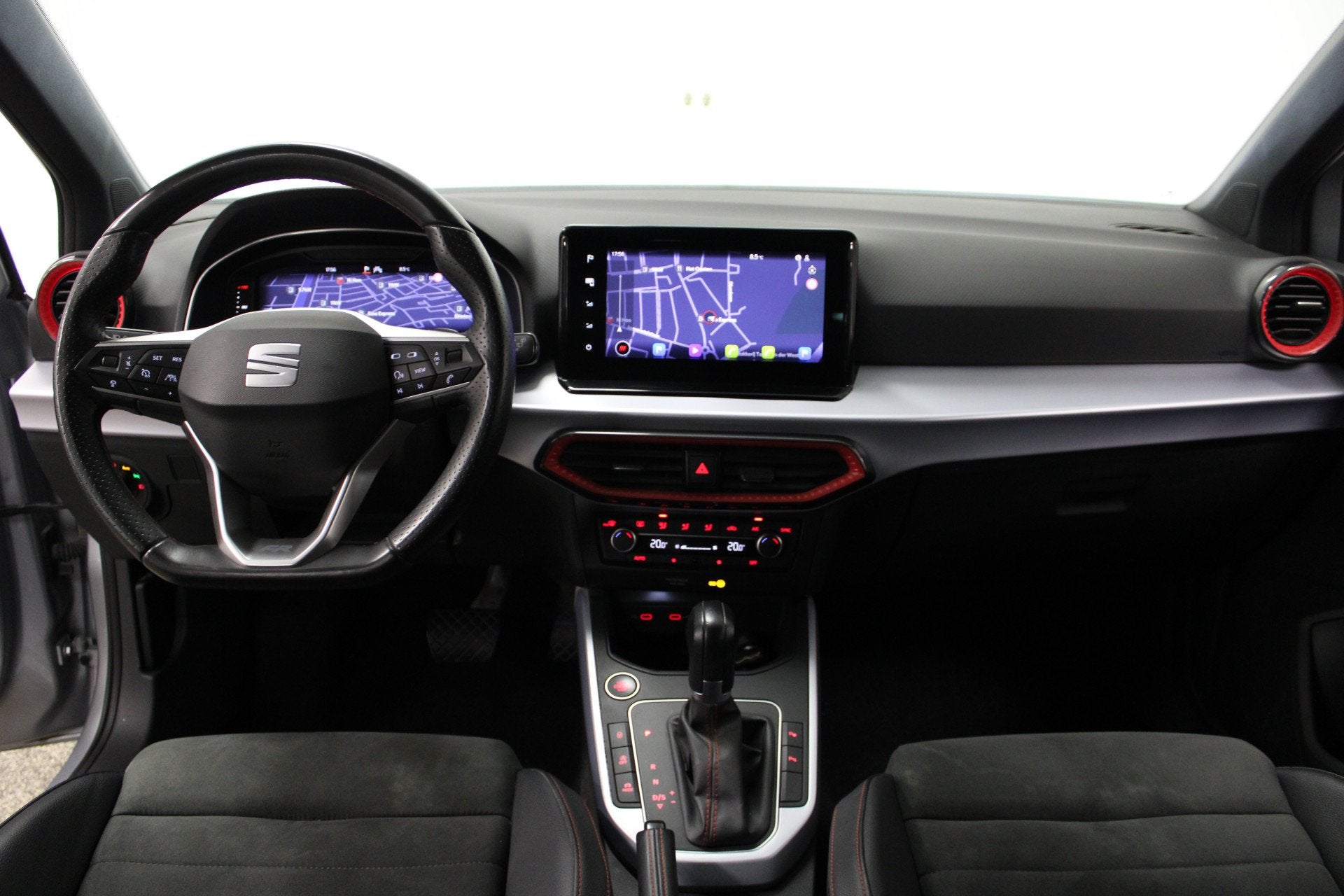 SEAT Arona 1.5 TSI FR Business Connect (bj 2024, automaat), Auto's, 1131 kg, Gebruikt, Arona, 150 pk