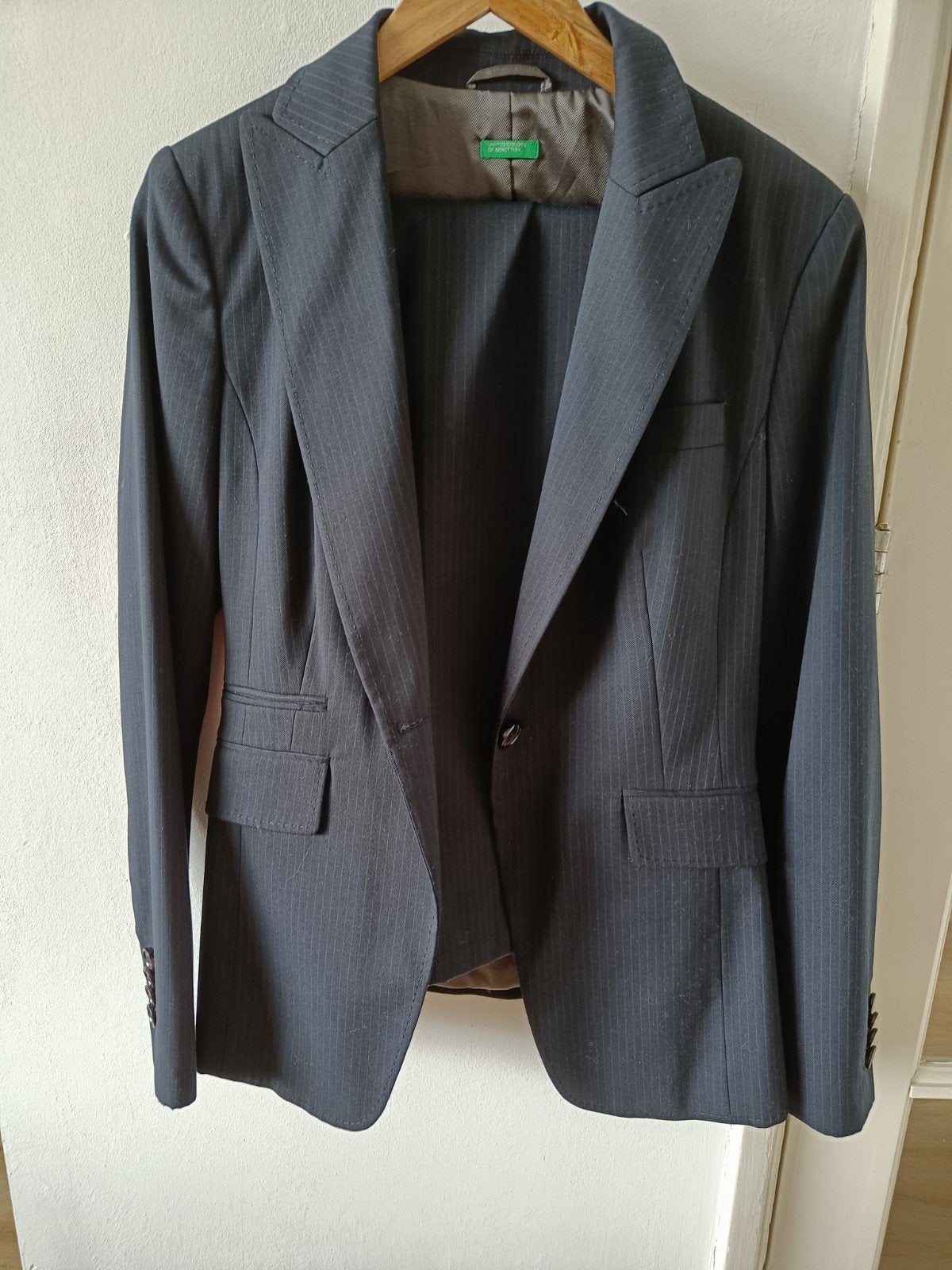 Benetton Blauw Krijtstreep Dames Pak Maat 40, Kleding | Dames, Jasjes, Kostuums en Pakken, Maat 38/40 (M), Kostuum of Pak, Blauw