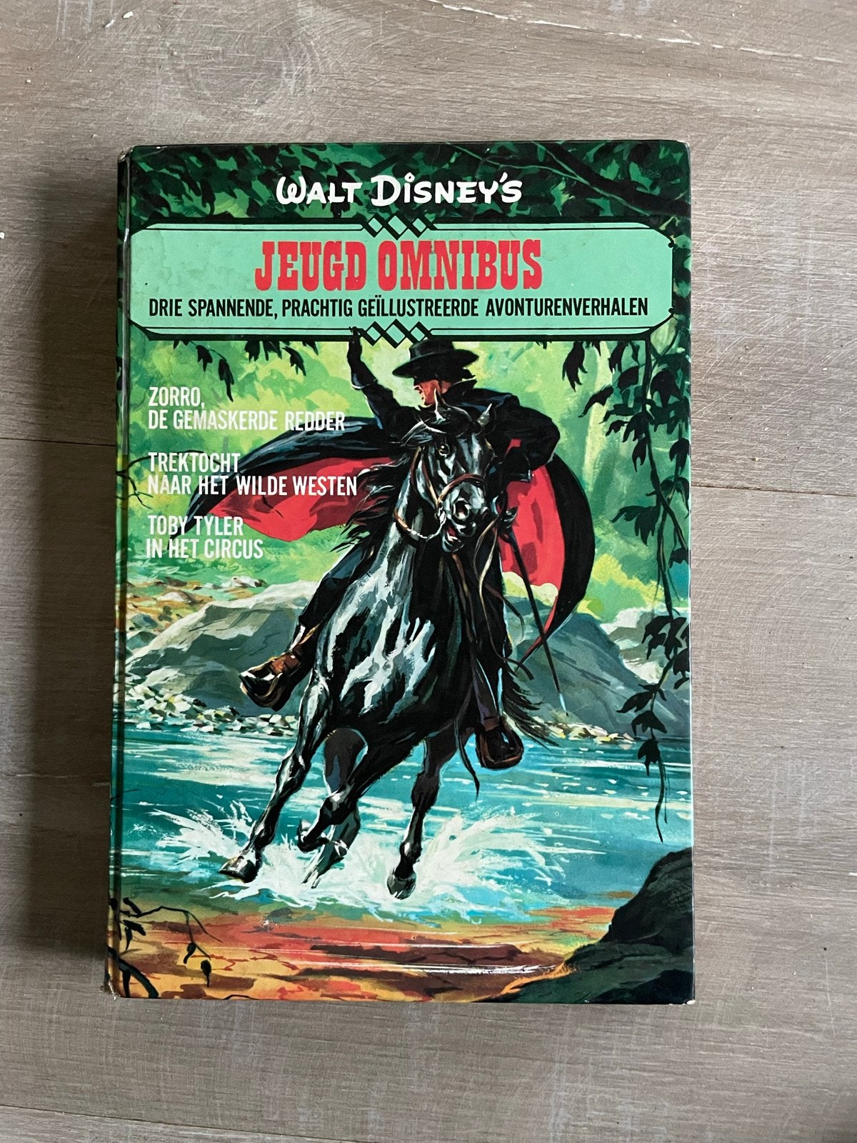 Walt Disney's Jeugd Omnibus: Zorro, Toby Tyler, Boeken, Ophalen of Verzenden, Gelezen, Fictie algemeen