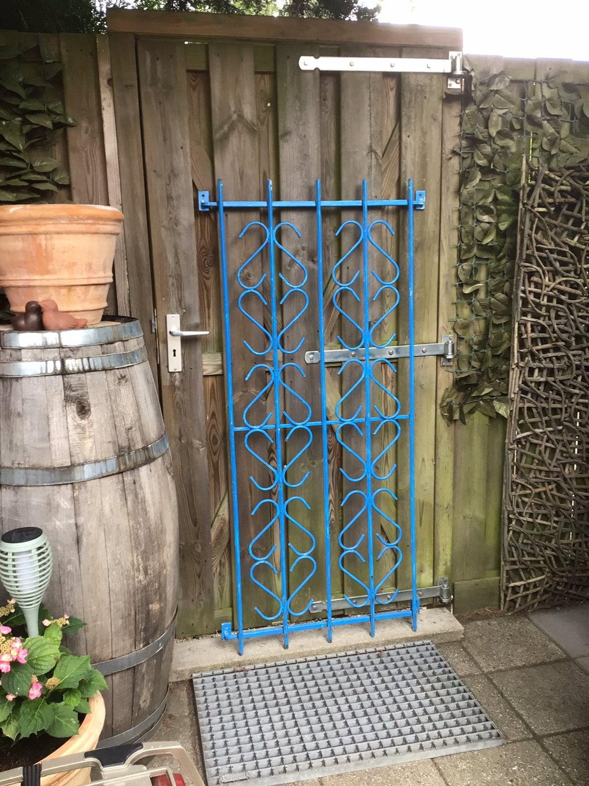 Brocante gietijzeren deur of raam rooster, Doe-het-zelf en Verbouw, Ophalen of Verzenden, Gebruikt