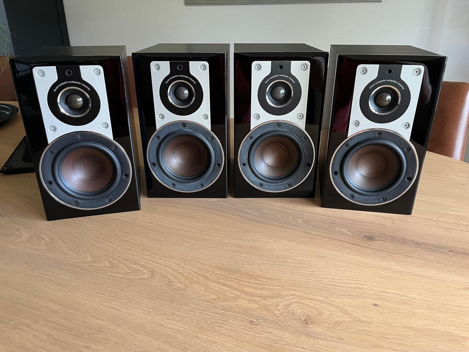 Dali Opticon 1 speakers  4 stuks (ook als set te kopen), Ophalen, Basreflex, Zo goed als nieuw, 60 tot 120 watt