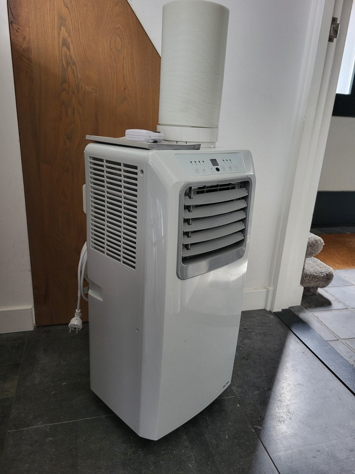 Mobiele airco Tectro TP2520, Ophalen, Minder dan 60 m³, 3 snelheden of meer, Zo goed als nieuw