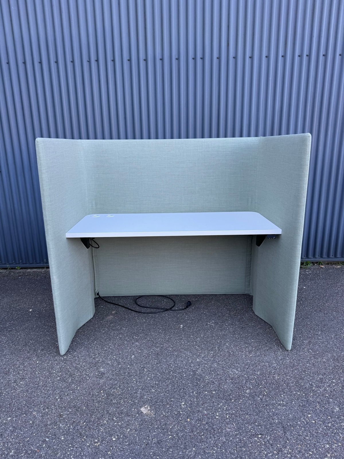 Gebruikte COR Akoestische + Ergonomische Werkplek, Ophalen, Zit-sta bureau, Gebruikt, Metaal