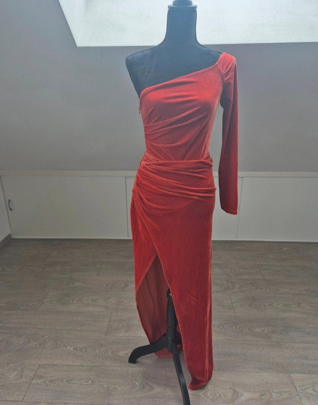 velvet dress. maat 36, Kleding | Dames, Verzenden, Zo goed als nieuw, Maat 36 (S), Rood