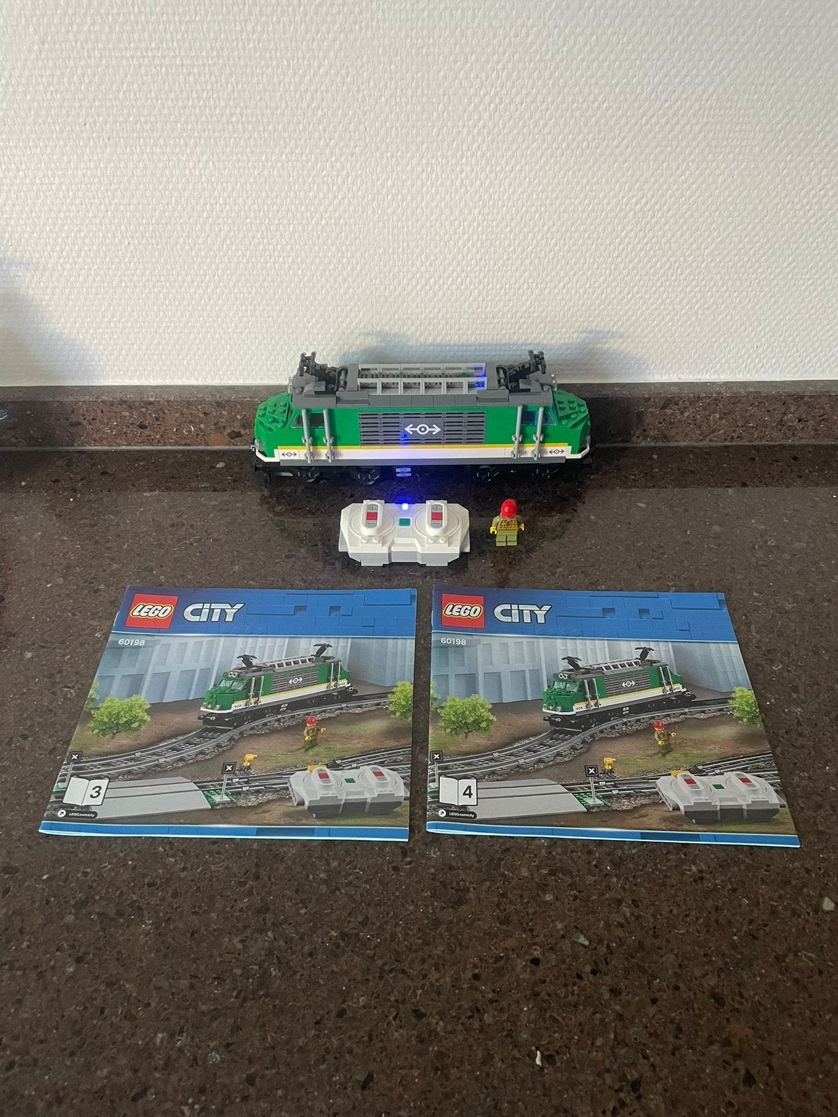 Lego trein 60198 - Locomotief, Lego, Ophalen of Verzenden, Inclusief minifiguren, City