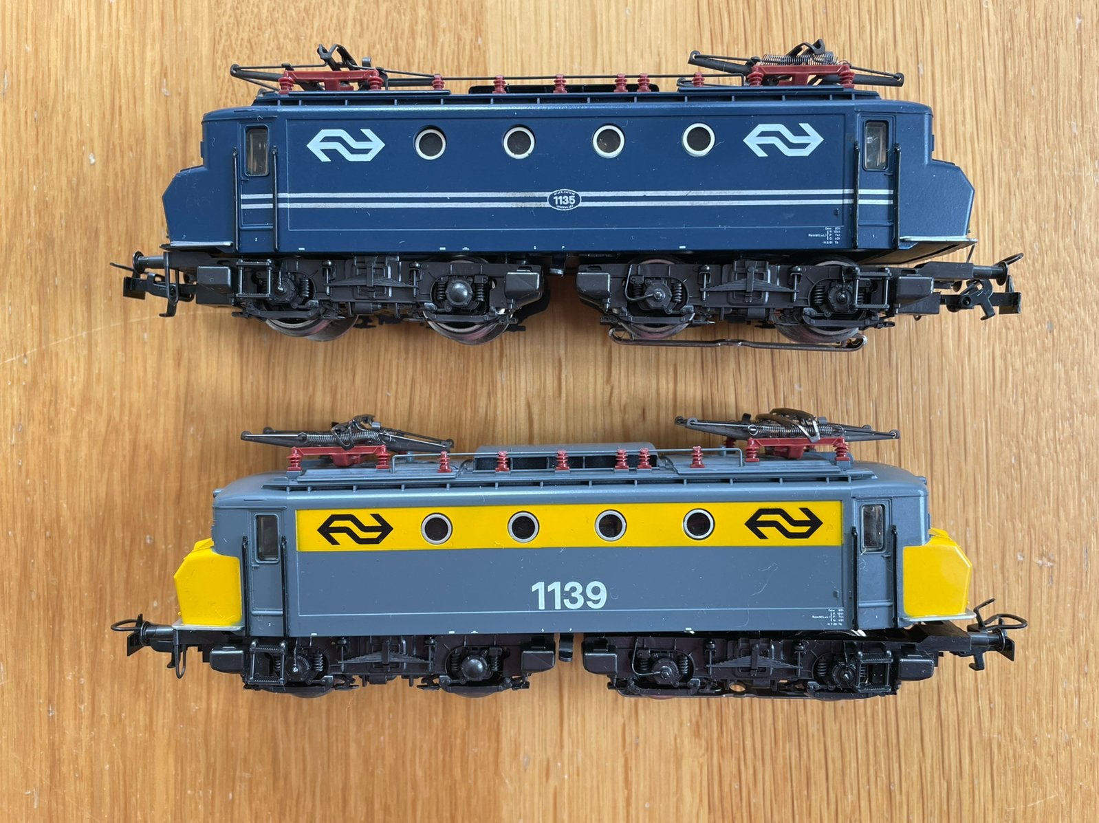 Te koop: 2 Marklin loks., Wisselstroom, Locomotief, Verzenden, Märklin