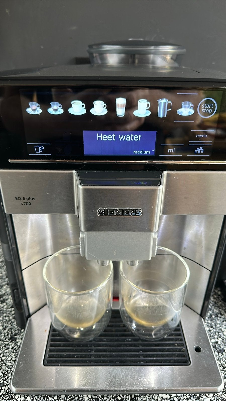 Siemens EQ.6 plus s700 volautomatische espressomachine, Ophalen, Afneembaar waterreservoir, Gebruikt, 10 kopjes of meer