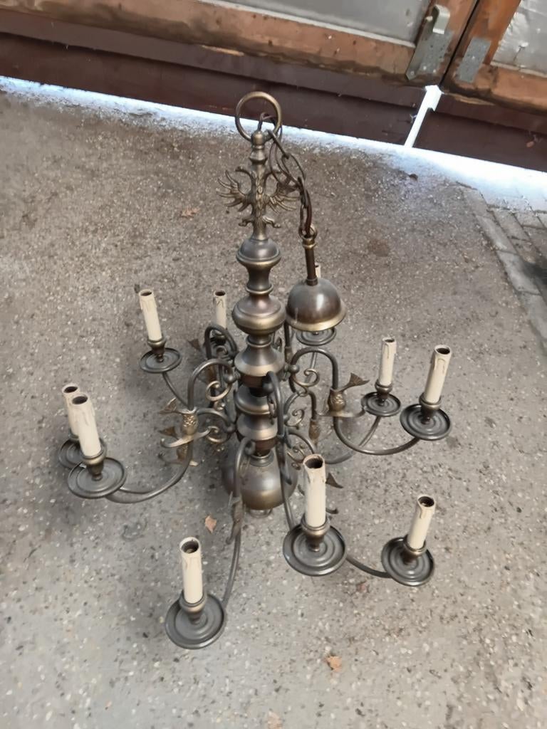 Antieke messing dubbele(10-armige) kroonluchter, Ophalen