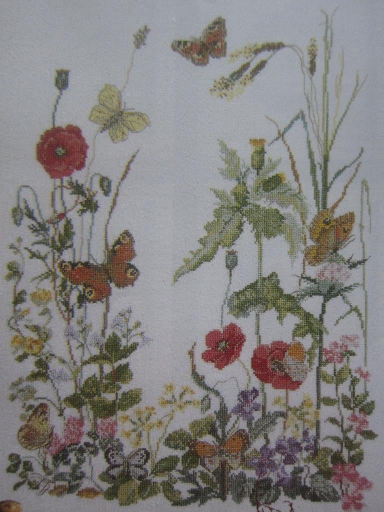 Permin borduurpatroon vlinders en bloemen borduren 90-4151, Ophalen of Verzenden, Zo goed als nieuw, Handborduren, Patroon