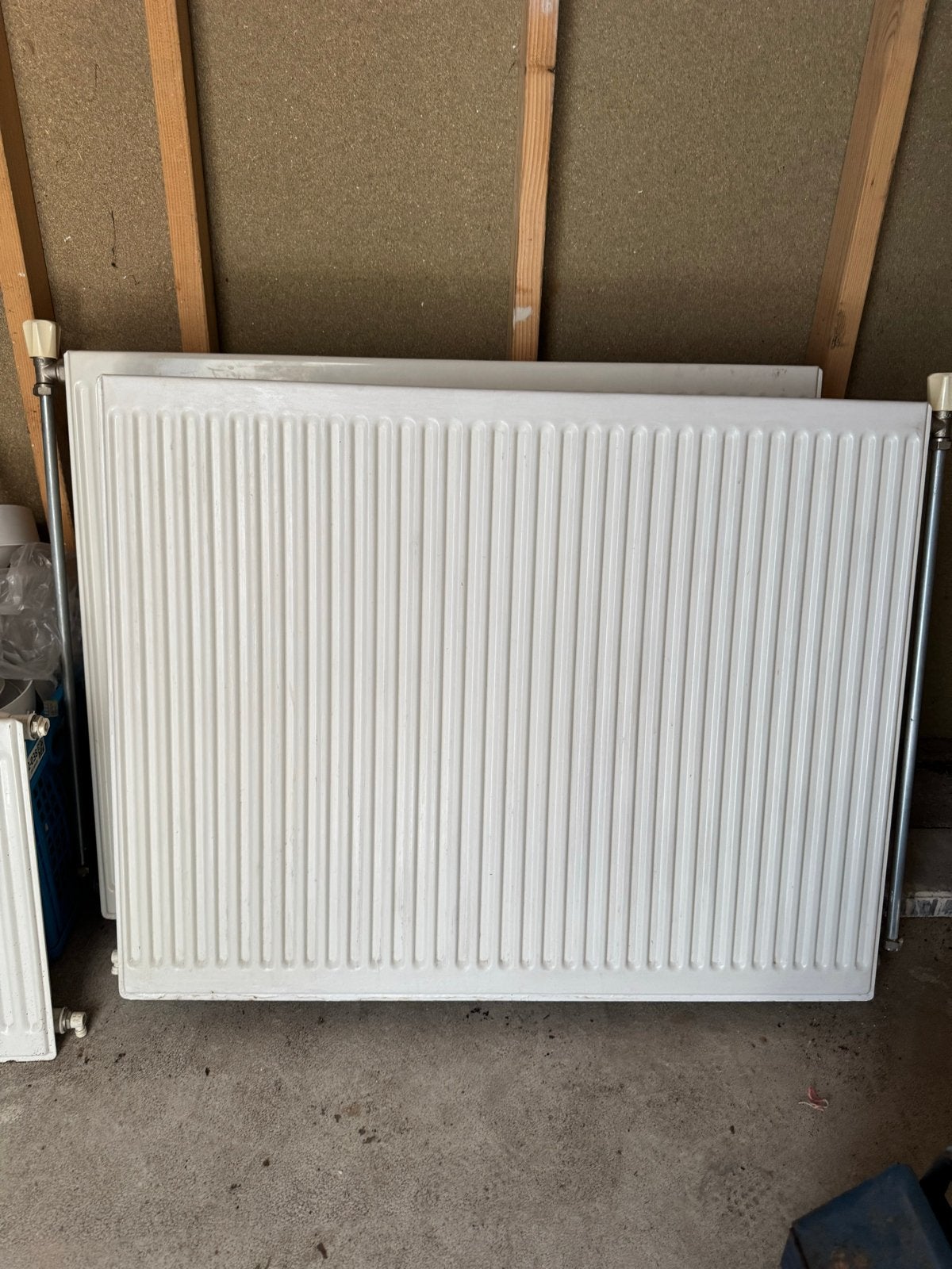 Witte radiator, gebruikt, diverse maten beschikbaar, Doe-het-zelf en Verbouw, Verwarming en Radiatoren, Ophalen, 30 tot 80 cm