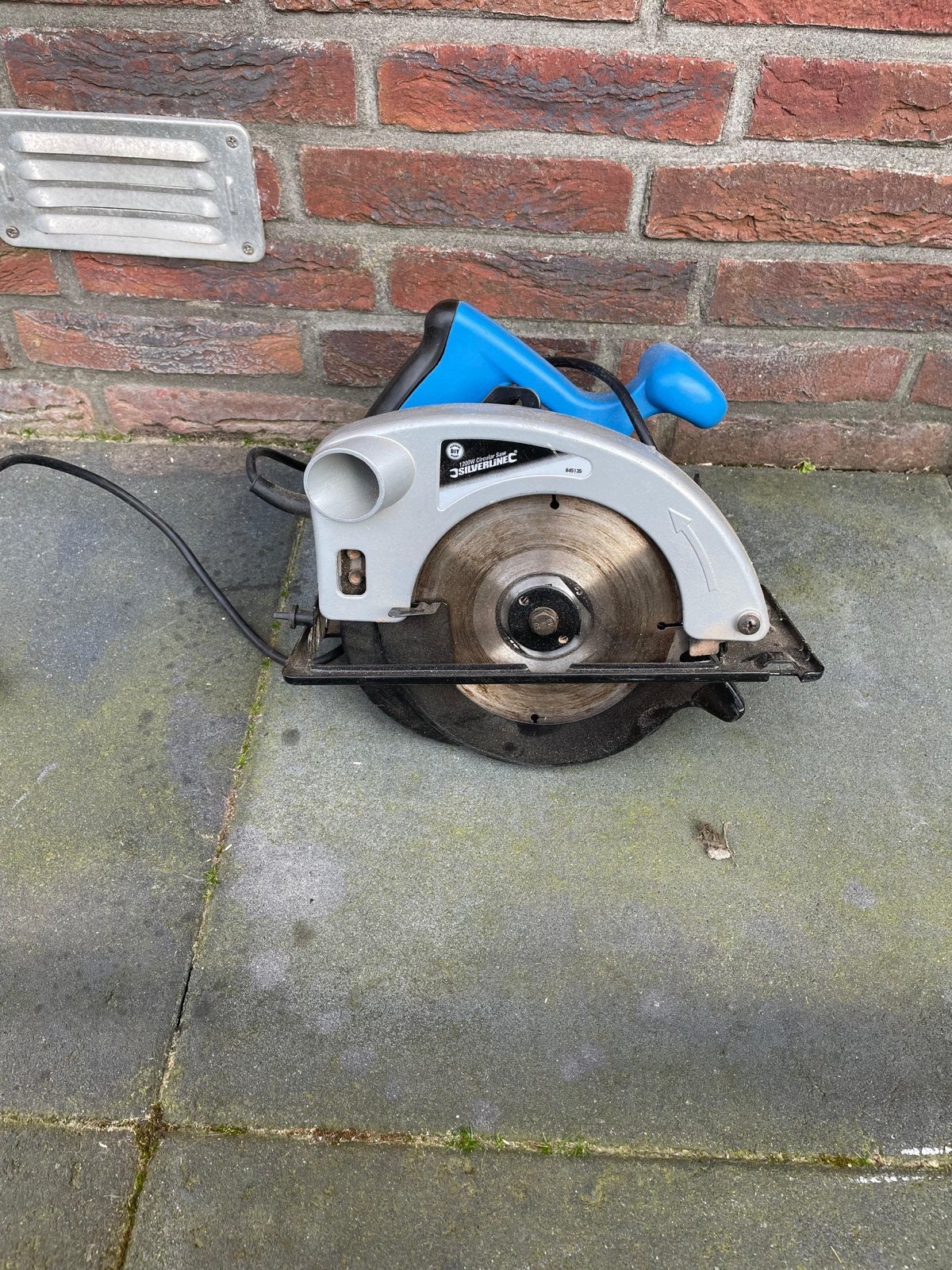 Silverline 1200W Cirkelzaag - Zo goed als nieuw, Doe-het-zelf en Verbouw, Ophalen, Cirkelzaag, 70 mm of meer, Zo goed als nieuw