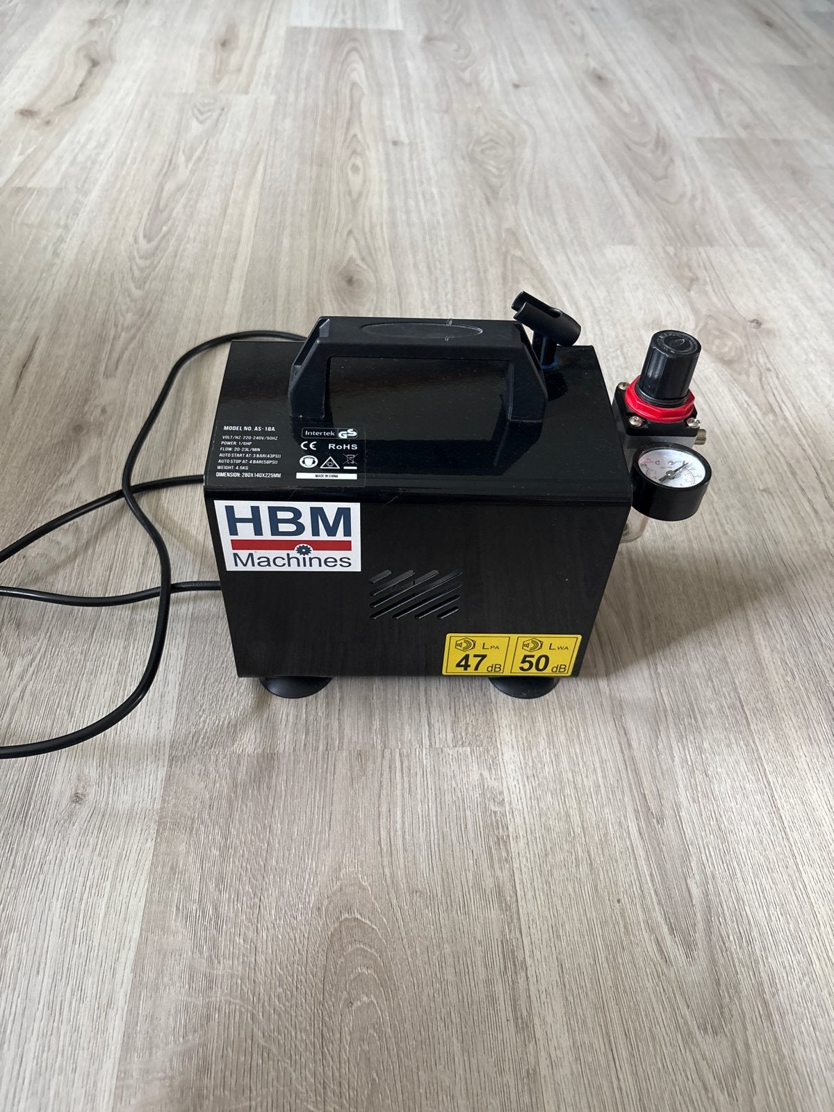 HBM Machines Airbrush Compressor - Stil en Compact, Ophalen, Nieuw, Minder dan 200 liter/min, Geluidgedempt