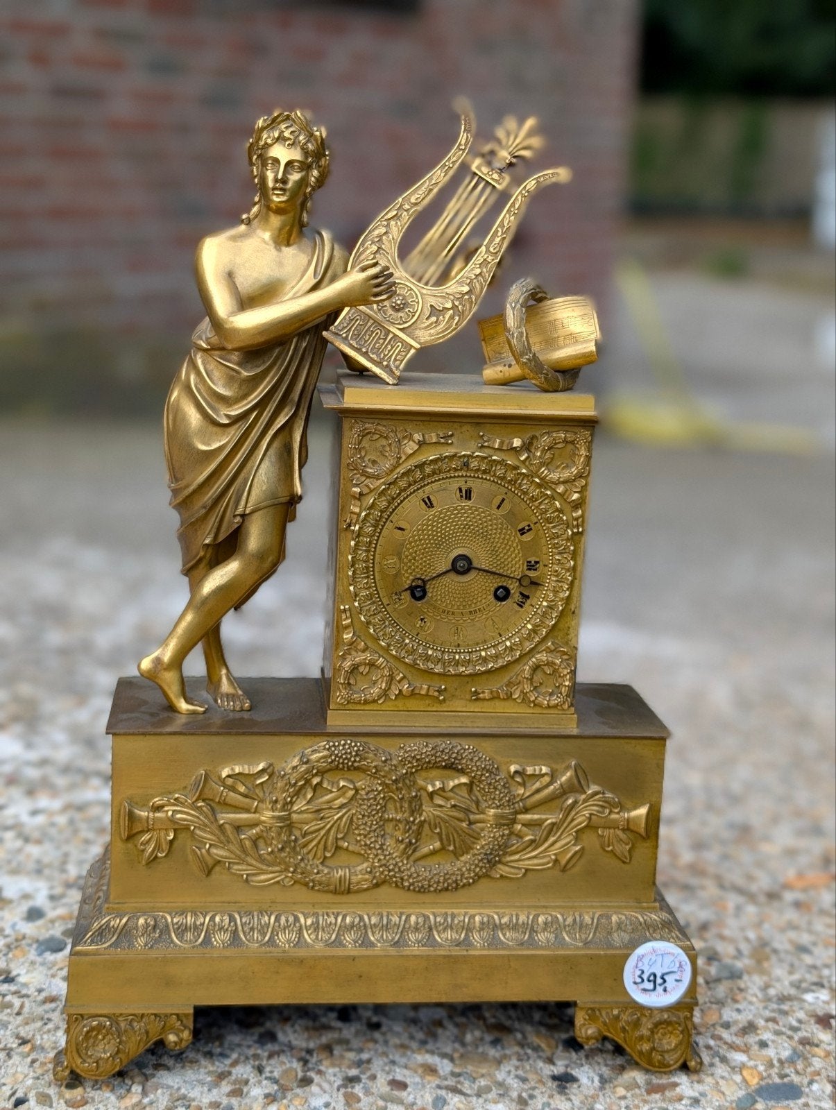 Antieke Franse vuurvergulde bronzen pendule €395.  43cn hoog, Antiek en Kunst, Antiek | Klokken, Ophalen