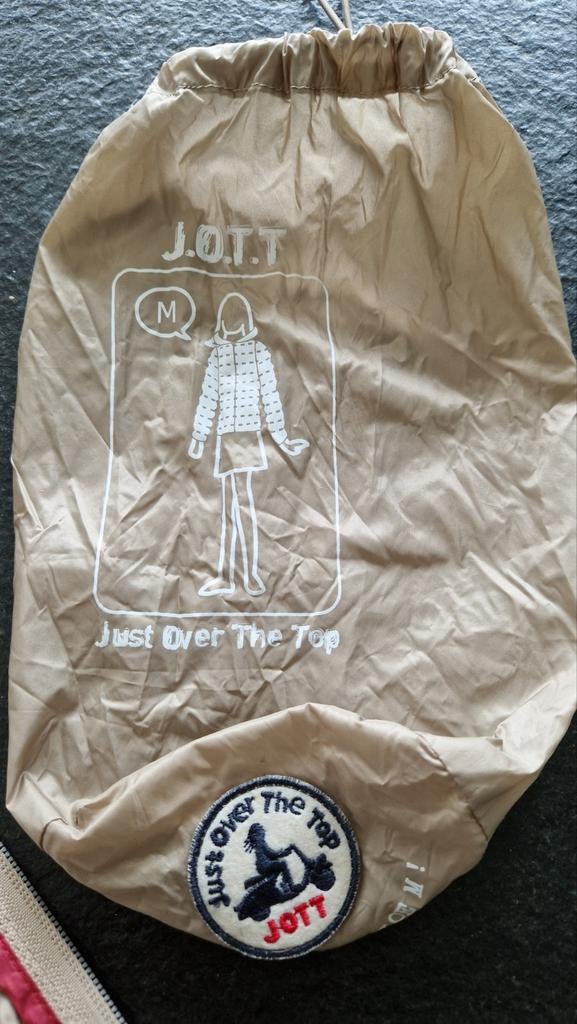 Jott dames jas - beige maat M met capuchon en opbergzakje, Maat 38/40 (M), Beige, Ophalen of Verzenden, Zo goed als nieuw