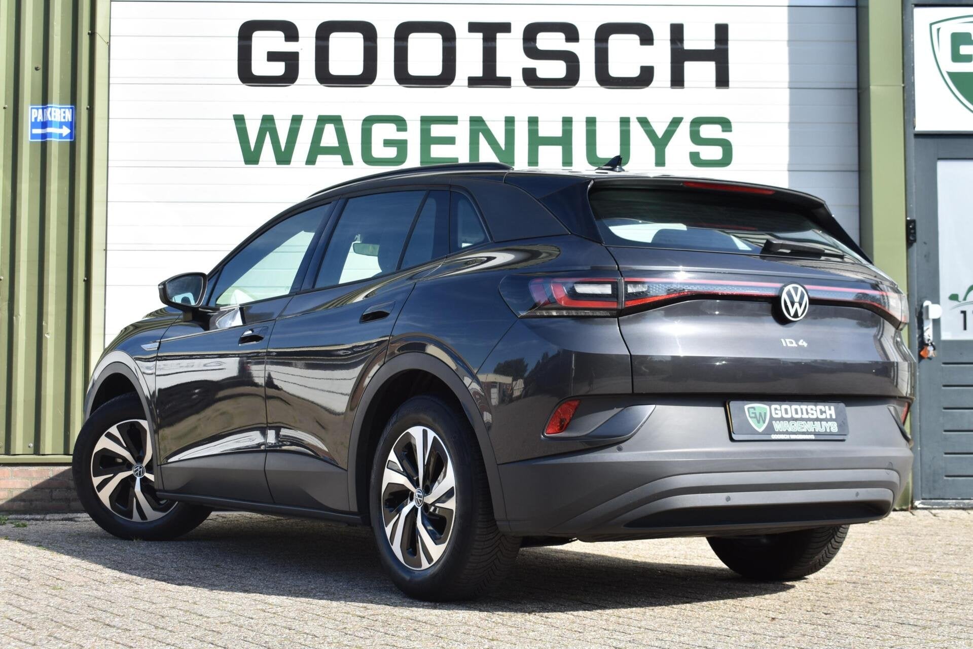 Volkswagen ID.4 Pure 52 kWh | 90% SoH | Warmtepomp | Winterp, Automaat, Achterwielaandrijving, Verwarmde buitenspiegels, 95 pk