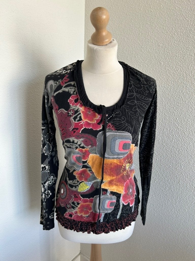 Desigual maat M leuke retro top shirt longsleeve 2233, Kleding | Dames, Maat 38/40 (M), Meerkleurig, Desigual, Ophalen of Verzenden