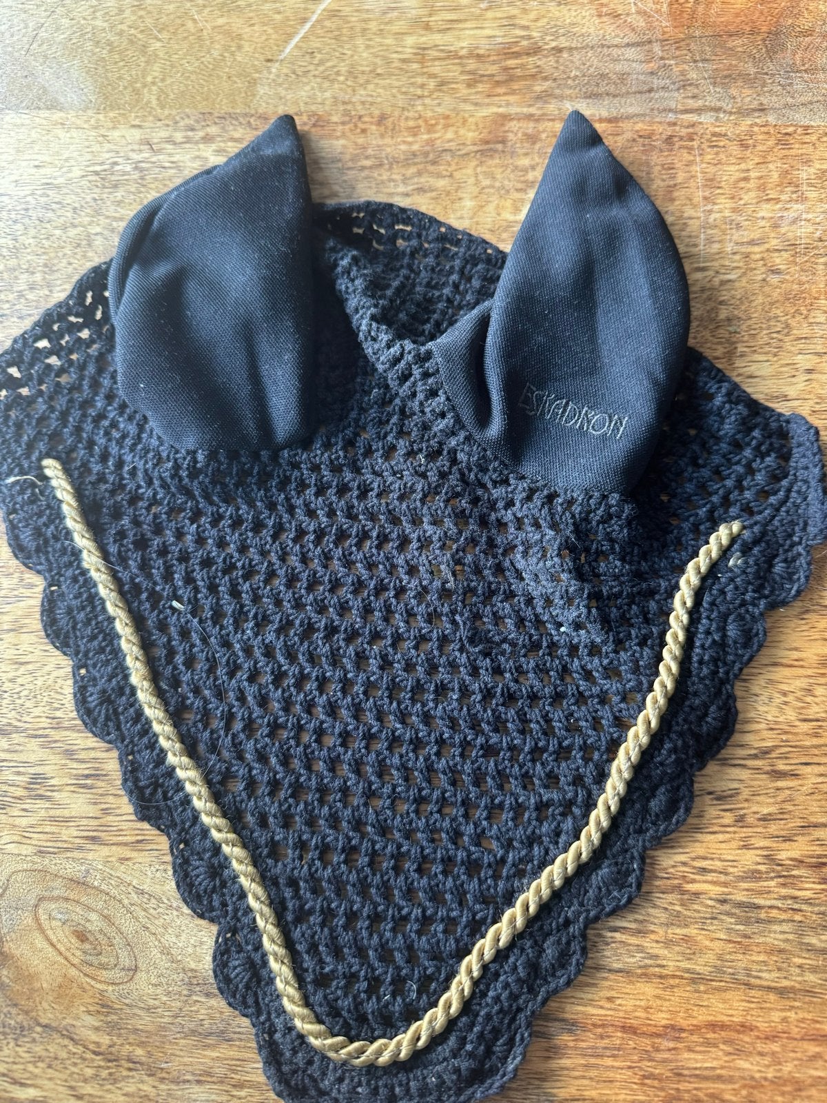 Eskadron oornetje, Ophalen, Zo goed als nieuw, Dressuur