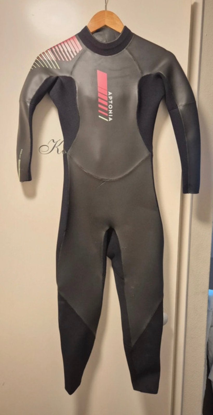 Zwem & Triathlon Wetsuit Vrouw - Maat M, Watersport en Boten, Watersportkleding, Verzenden, Zo goed als nieuw, Dame, Wetsuit