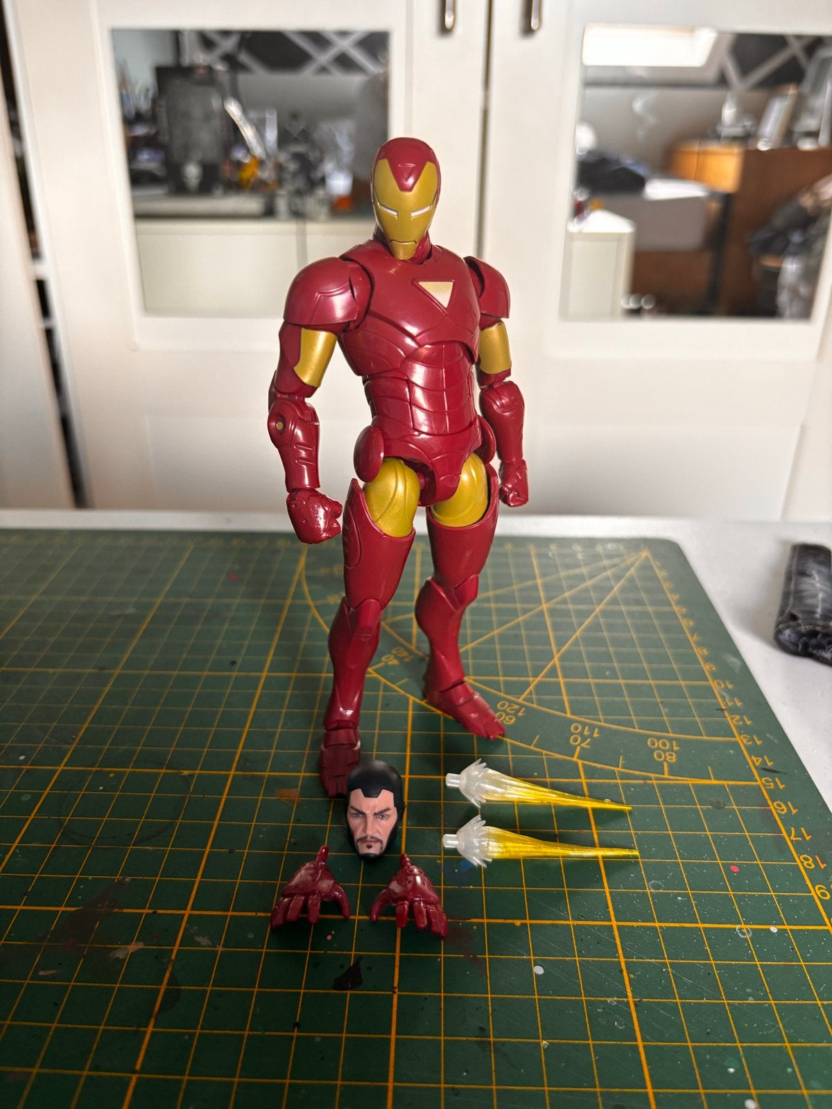 Marvel Legends Extremis Iron Man figuur, Ophalen of Verzenden, Zo goed als nieuw
