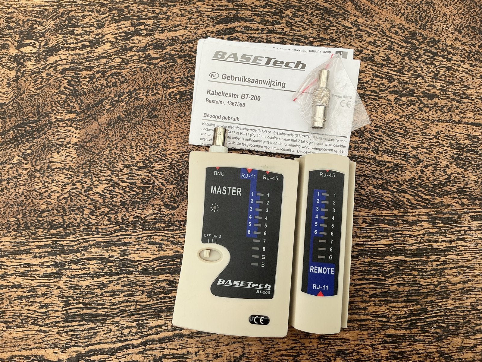 BASETech Kabeltester BT-200 voor RJ-11/RJ-45/BNC, Ophalen, Nieuw