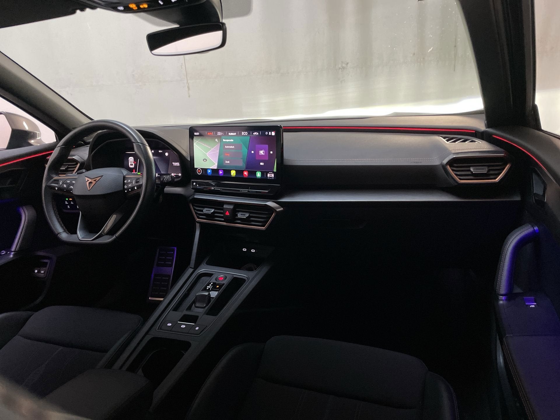 Cupra Formentor 1.4 e-Hybrid VZ 245pk Copper Edition Camera, Auto's, Cupra, Gebruikt, 4 cilinders, Leder en Stof, Plug-in hybride