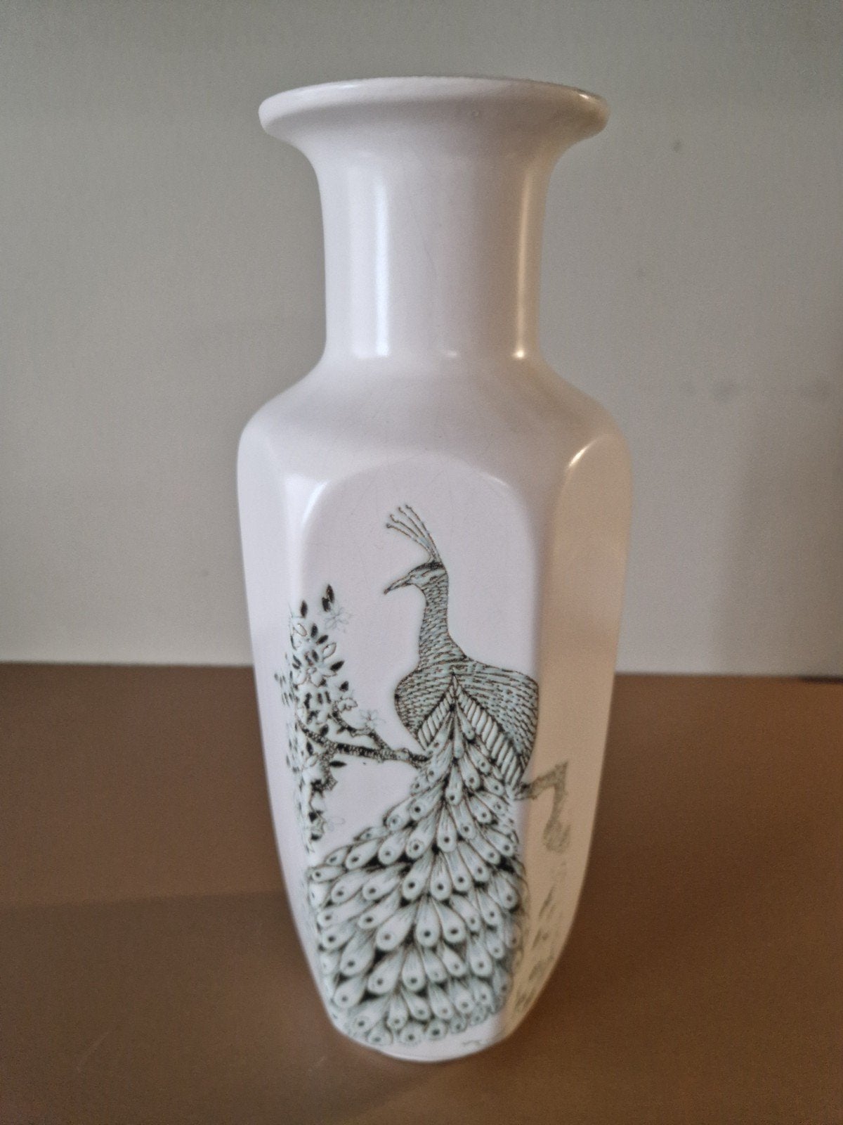 Vintage Kingston Pottery-Hull vaas met pauwdecoratie, Ophalen of Verzenden