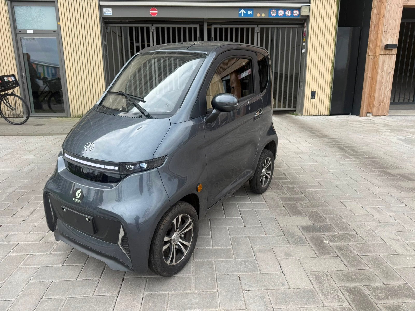 Canta scootmobiel rijbewijsvrij, Ophalen, Canta, Zo goed als nieuw, 16 km/u of meer