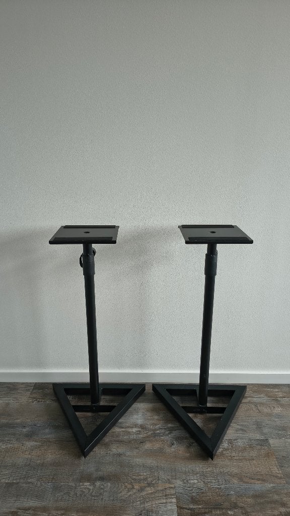 Speakerstandaards/luidsprekerstandaards Speakers Stands, Muziek en Instrumenten, Standaards, Ophalen, Zo goed als nieuw