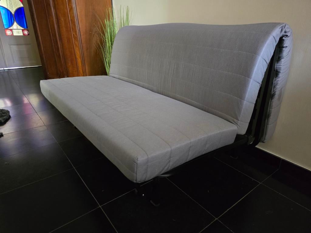 IKEA Beddinge slaapbank - Grijs in nieuwstaat, Huis en Inrichting, Ophalen, Gebruikt, Tweepersoons, 140 cm